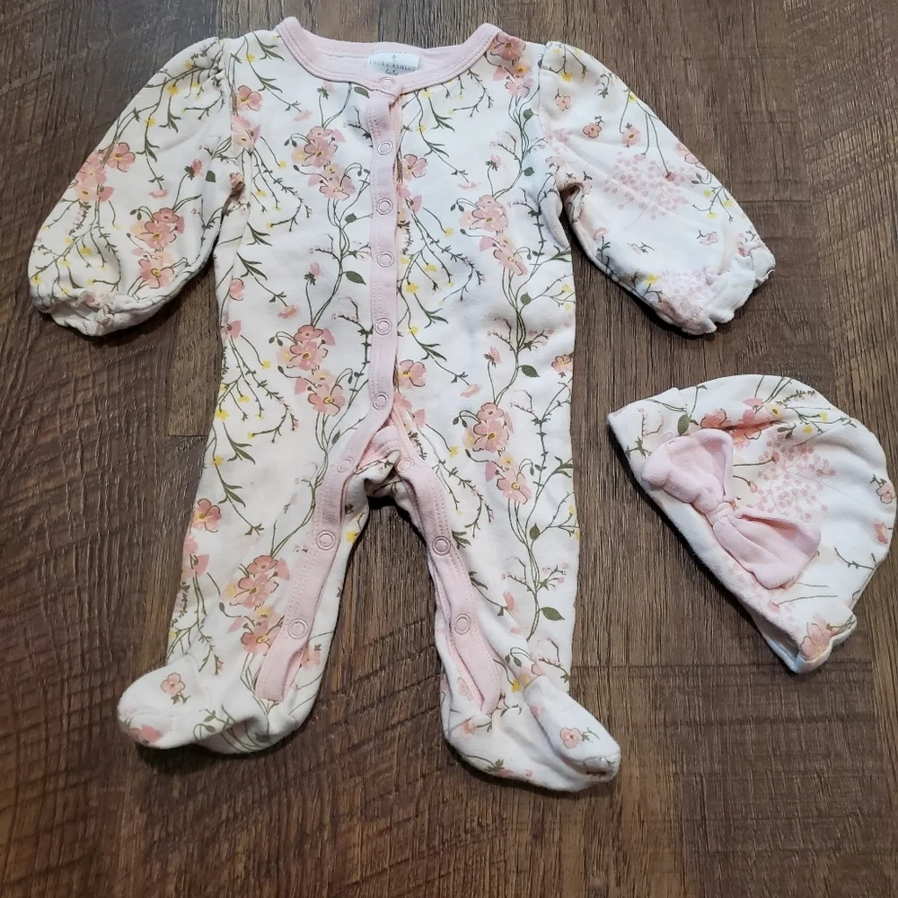 Laura Ashley Baby Girl Cotton Floral Footed Pajamas Hat Ruffle Butt Pastel 0-3M